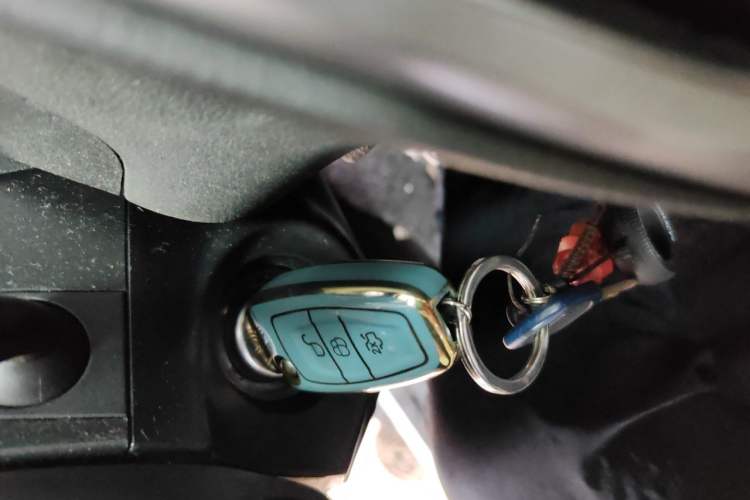 Used Ford Focus 2012 Sedan 1.6L Automatic Fashion Edition Vehicle Key
