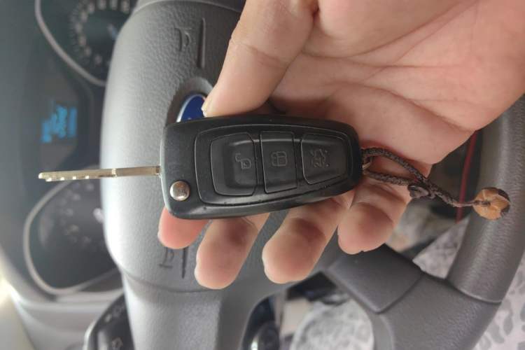 Used Ford Focus 2012 Sedan 1.6L Automatic Comfort Model Vehicle Key