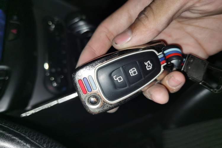 Used Ford Focus 2012 Hatchback 1.6L Automatic Fashion Edition Vehicle Key