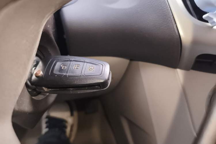 Used Ford Focus 2012 Sedan 1.6L Automatic Comfort Model Vehicle Key
