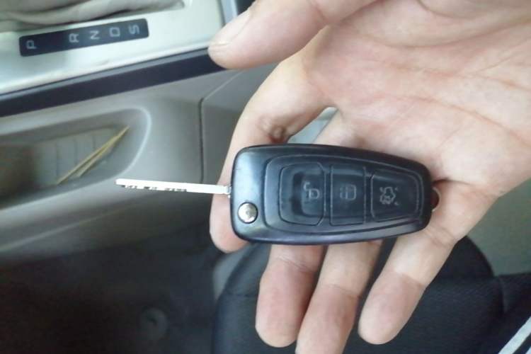 Used Ford Focus 2012 Sedan 1.6L Automatic Comfort Model Vehicle Key