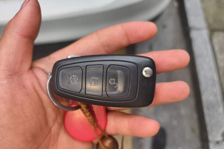 Used Ford Focus 2012 Sedan 1.6L Automatic Comfort Model Vehicle Key