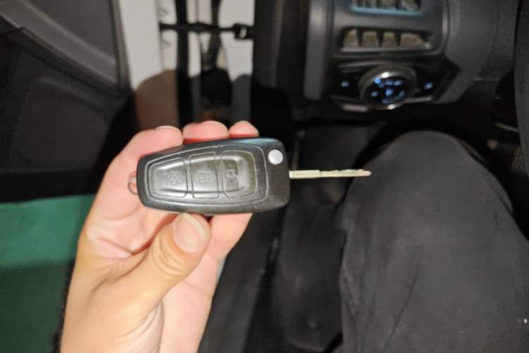 Used Ford Focus 2012 Hatchback 1.6L Manual Comfort Model Vehicle Key