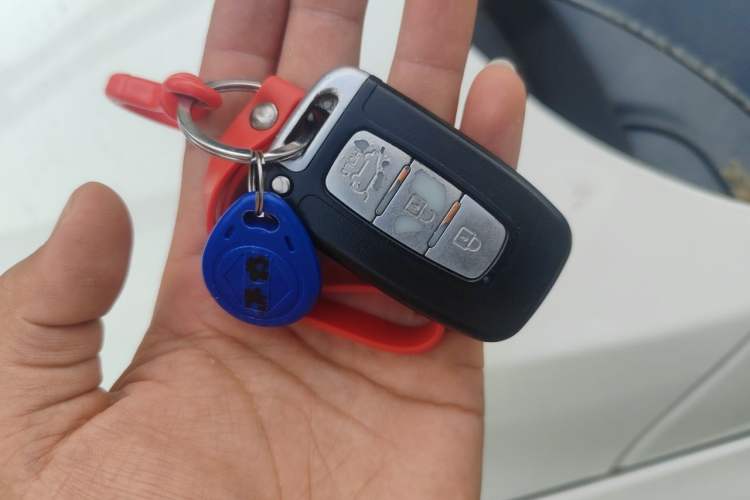 Used Ford Focus 2012 Hatchback 2.0L Manual Luxury Sport Model Vehicle Key