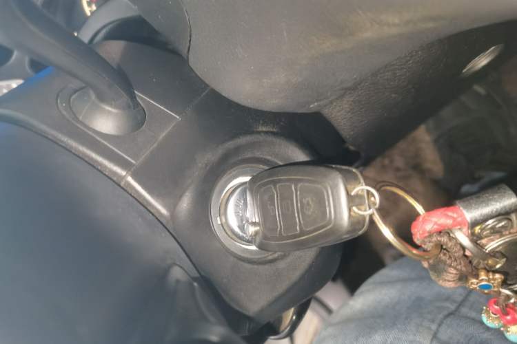 Used Ford Focus 2012 Sedan 1.6L Automatic Fashion Edition Vehicle Key