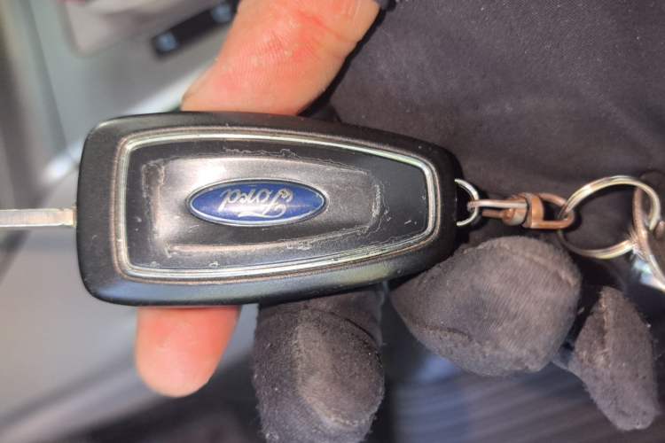 Used Ford Focus 2012 Hatchback 1.6L Automatic Fashion Edition Vehicle Key