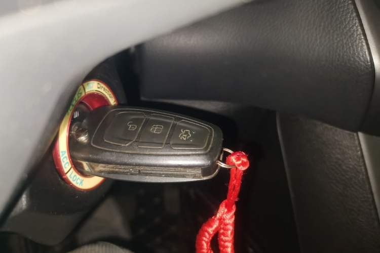 Used Ford Focus 2012 Sedan 1.6L Automatic Fashion Edition Vehicle Key