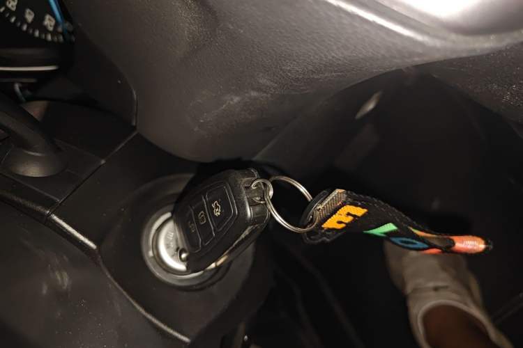 Used Ford Focus 2012 Sedan 1.6L Automatic Fashion Edition Vehicle Key