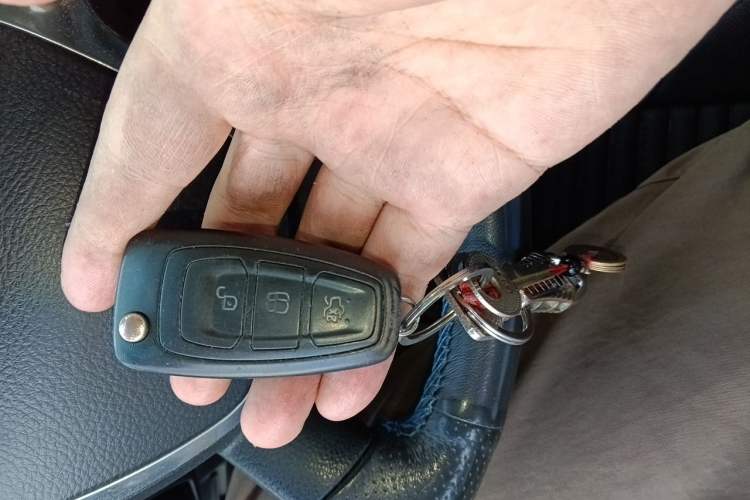 Used Ford Focus 2012 Hatchback 1.6L Automatic Fashion Edition Vehicle Key