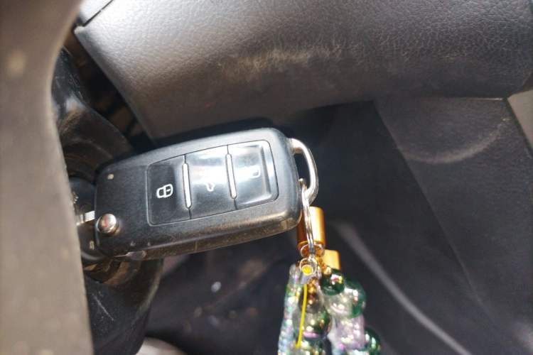Used Ford Focus 2012 Sedan 1.6L Automatic Fashion Edition Vehicle Key