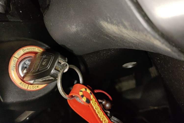 Used Ford Focus 2012 Sedan 1.6L Automatic Fashion Edition Vehicle Key