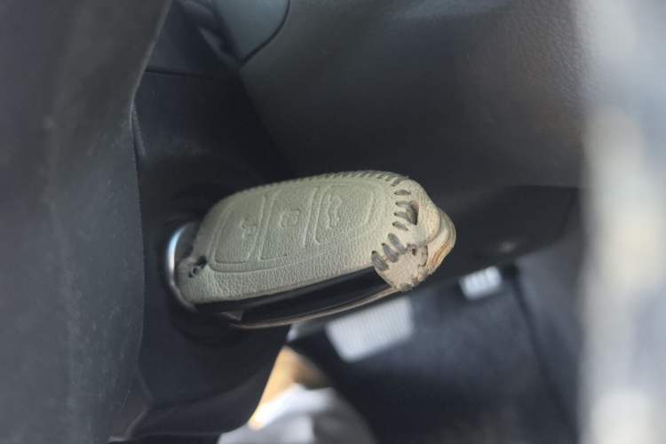 Used Ford Focus 2012 Hatchback 1.6L Automatic Fashion Edition Vehicle Key
