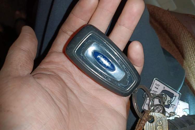 Used Ford Focus 2012 Sedan 1.6L Automatic Comfort Model Vehicle Key