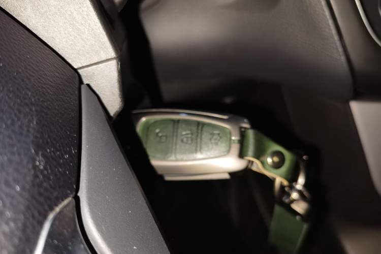 Used Ford Focus 2012 Hatchback 2.0L Automatic Luxury Sport Model Vehicle Key