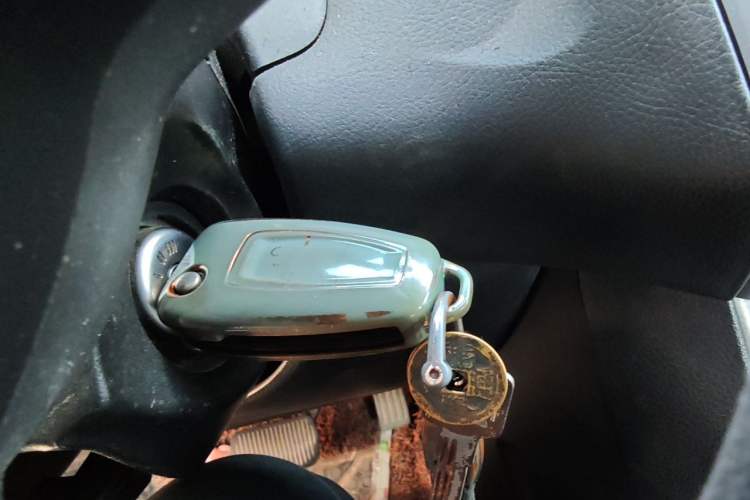 Used Ford Focus 2012 Sedan 1.6L Automatic Fashion Edition Vehicle Key