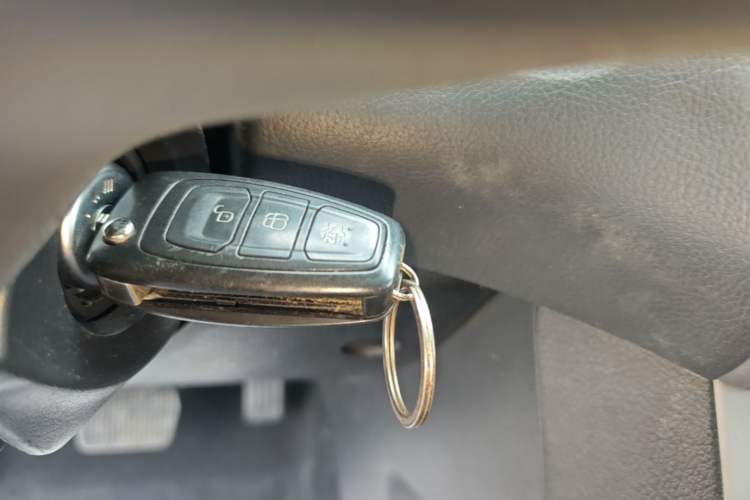 Used Ford Focus 2012 Hatchback 2.0L Automatic Luxury Sport Model Vehicle Key