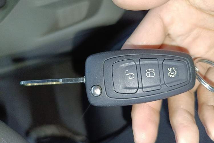 Used Ford Focus 2012 Sedan 1.6L Automatic Comfort Model Vehicle Key