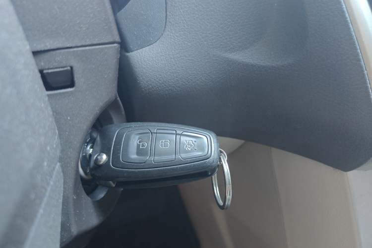Used Ford Focus 2012 Sedan 1.6L Automatic Comfort Model Vehicle Key