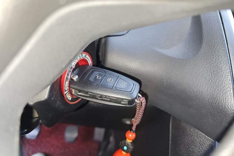 Used Ford Focus 2012 Hatchback 1.6L Manual Comfort Model Vehicle Key