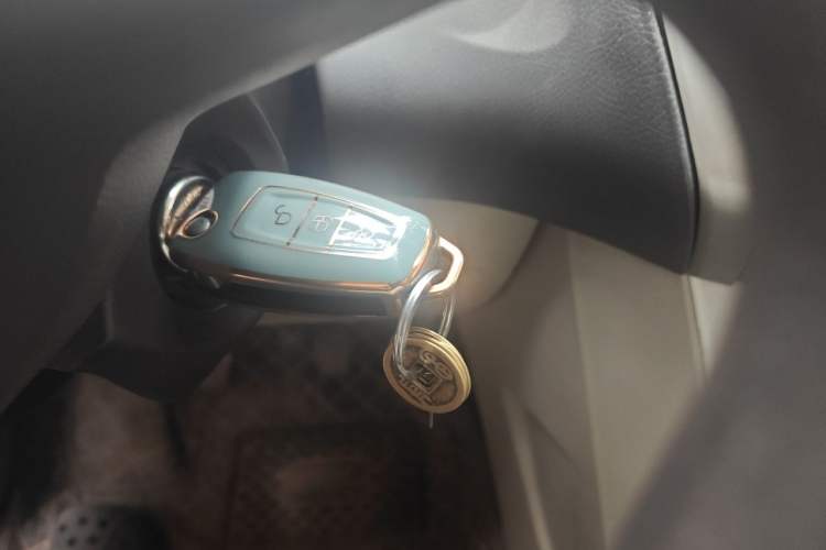 Used Ford Focus 2012 Sedan 1.6L Manual Comfort Model Vehicle Key
