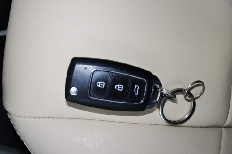 Used Ford Focus 2012 Sedan 1.6L Manual Comfort Model Vehicle Key