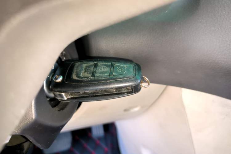 Used Ford Focus 2012 Sedan 1.6L Automatic Comfort Model Vehicle Key