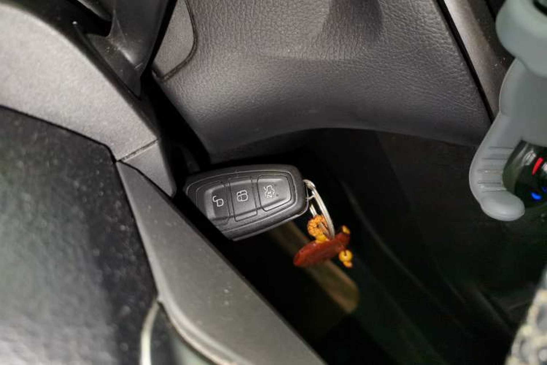 Used Ford Focus 2012 Hatchback 1.6L Automatic Fashion Edition Vehicle Key