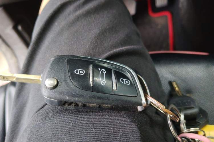 Used Ford Focus 2012 Hatchback 1.6L Automatic Comfort Model Vehicle Key
