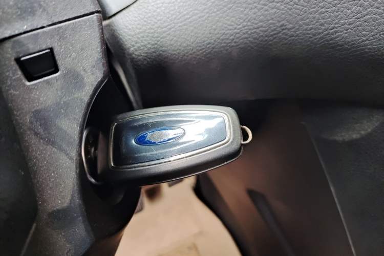 Used Ford Focus 2012 Hatchback 1.6L Manual Comfort Model Vehicle Key