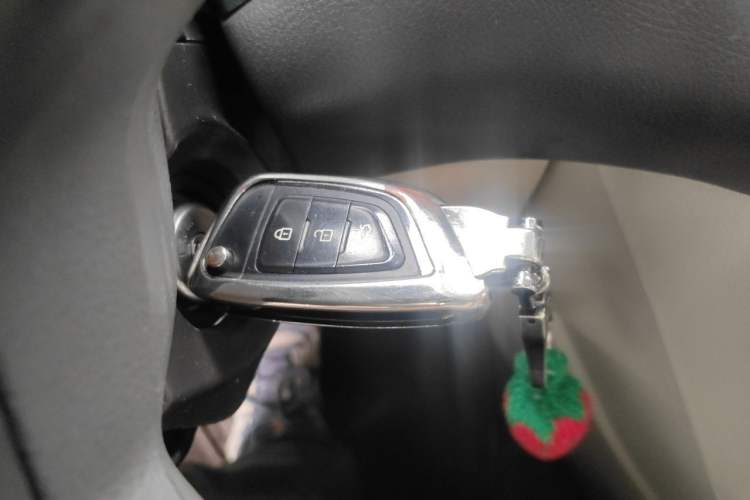 Used Ford Focus 2012 Sedan 1.6L Manual Comfort Model Vehicle Key