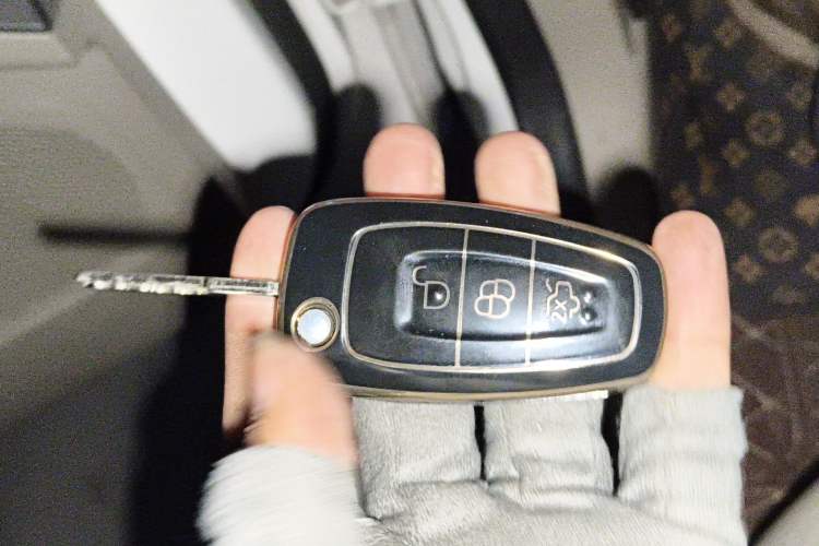 Used Ford Focus 2012 Sedan 1.6L Manual Comfort Model Vehicle Key