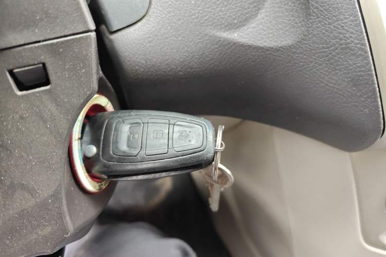 Used Ford Focus 2012 Sedan 1.6L Manual Comfort Model Vehicle Key