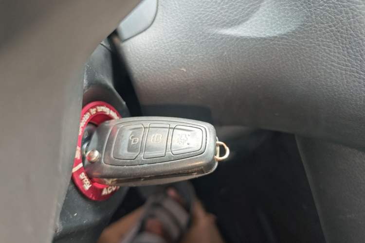 Used Ford Focus 2012 Sedan 1.6L Manual Fashion Edition Vehicle Key