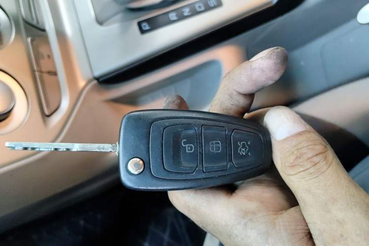 Used Ford Focus 2012 Sedan 1.6L Automatic Comfort Model Vehicle Key