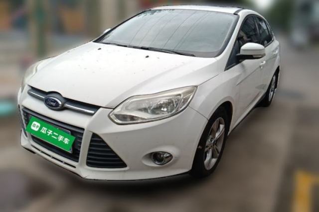 Used Ford Focus 2012 Sedan 1.6L Automatic Fashion Edition