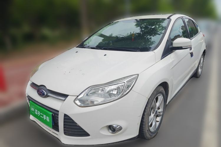 Used Ford Focus 2012 Hatchback 1.6L Manual Fashion Edition Guazi used car, China used car export, Used car for sale, Used cars, Cheapest cars for sale
