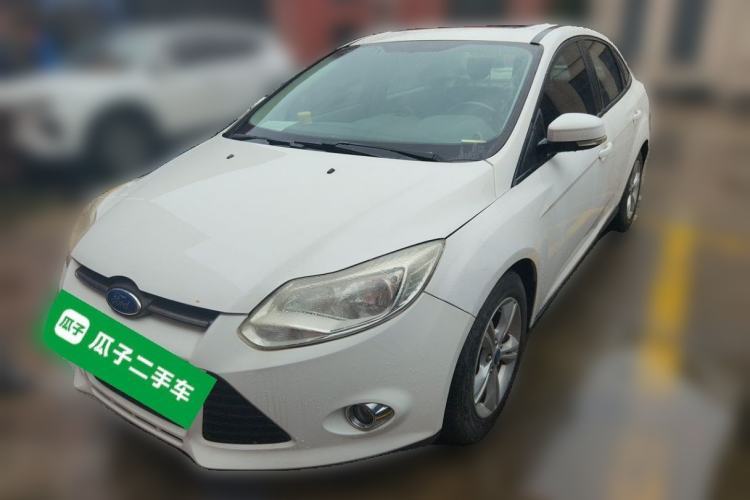 Ford Focus 2012 Hatchback 1.6L Manual Fashion Edition d’occasion Guazi used car, China used car export, Used car for sale, Used  cars, Cheapest cars for sale