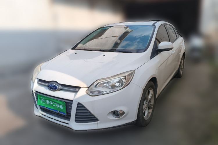 Used Ford Focus 2012 Sedan 1.6L Manual Fashion Edition Guazi used car, China used car export, Used car for sale, Used cars, Cheapest cars for sale