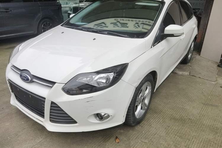 Used Ford Focus 2012 Hatchback 1.6L Automatic Fashion Edition Guazi used car, China used car export, Used car for sale, Used  cars, Cheapest cars for sale