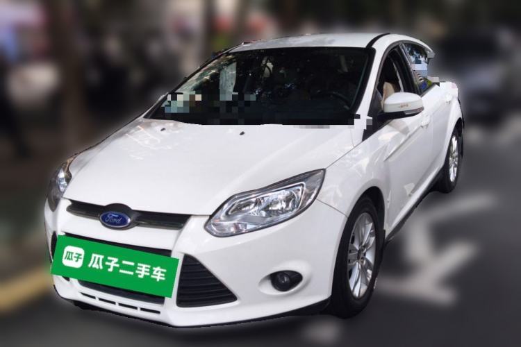 Used Ford Focus 2012 Hatchback 1.6L Automatic Comfort Model Guazi used car, China used car export, Used car for sale, Used Ford cars, Cheapest cars for sale