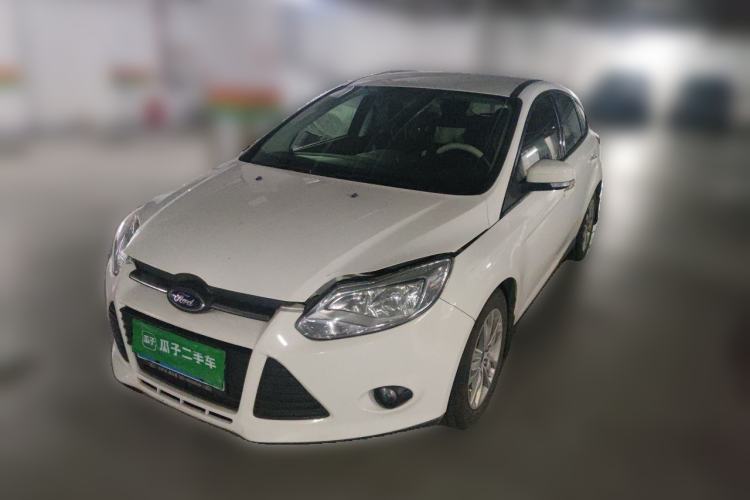 Used Ford Focus 2012 Hatchback 1.6L Automatic Comfort Model Guazi used car, China used car export, Used car for sale, Used cars, Cheapest cars for sale