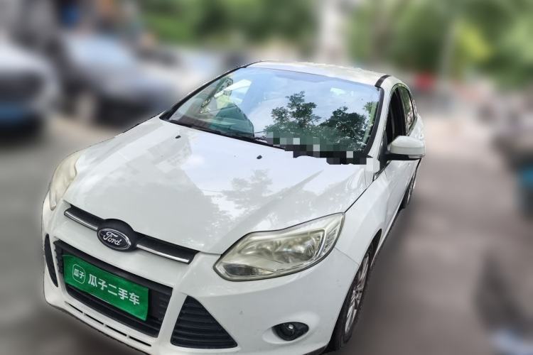 Ford Focus 2012 Sedan 1.6L Automatic Comfort Model usado Guazi used car, China used car export, Used car for sale, Used cars, Cheapest cars for sale
