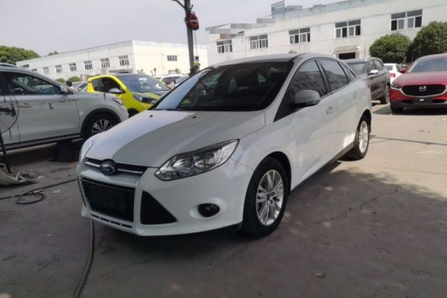 Used Ford Focus 2012 Sedan 1.6L Automatic Comfort Model