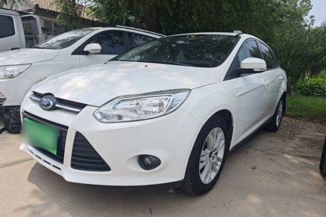 Used Ford Focus 2012 Sedan 1.6L Manual Comfort Model