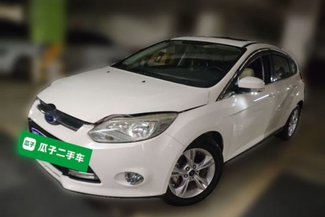 Ford Focus 2012 Hatchback 1.6L Automatic Fashion Edition usado