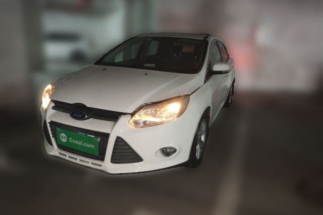 Used Ford Focus 2012 Sedan 1.6L Automatic Fashion Edition