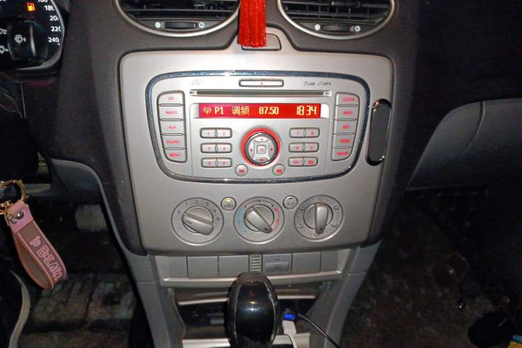 Used Ford Focus 2012 Hatchback Classic 1.8L Automatic Base Model Audio And AC Panel