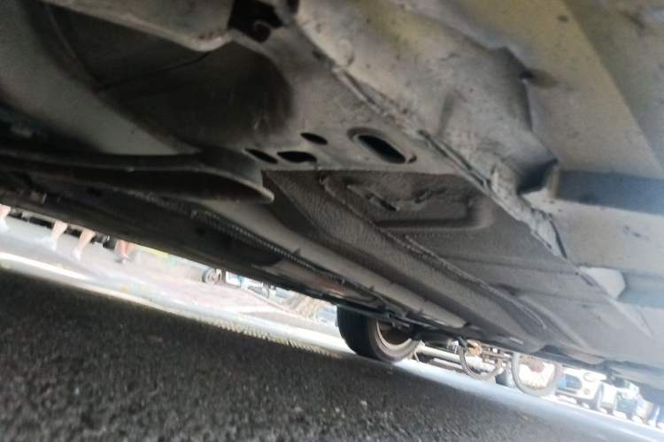 Used Ford Focus 2012 Hatchback 2.0L Automatic Luxury Sport Model Chassis Front Left