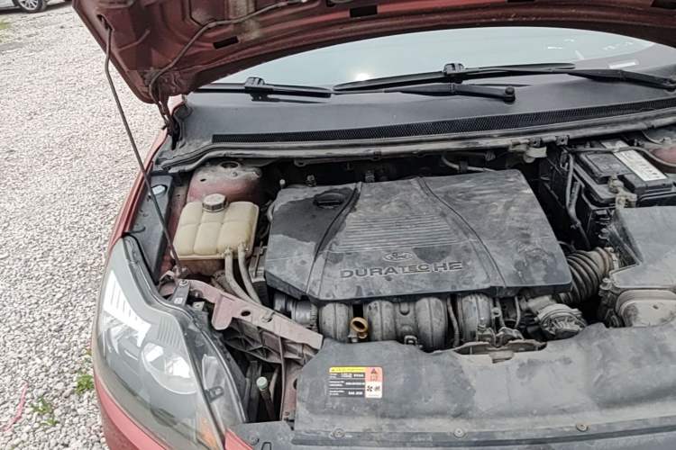 Used Ford Focus 2012 Hatchback Classic 1.8L Manual Base Model Engine Bay Right
