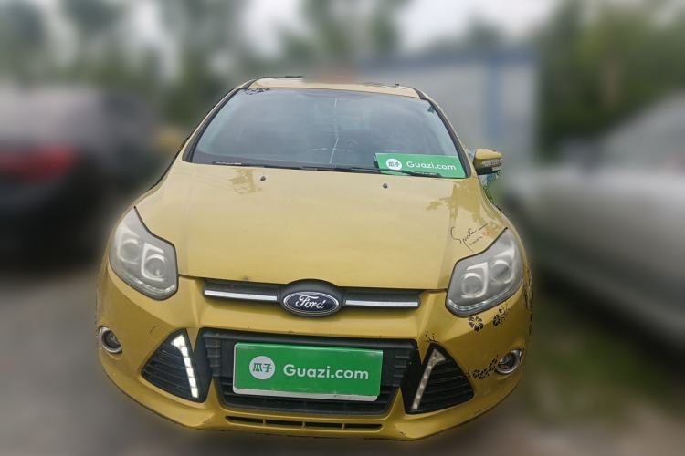 Used Ford Focus 2012 Hatchback 1.6L Automatic Fashion Edition Front